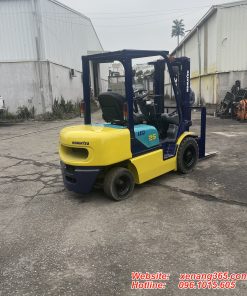 Xe nâng dầu 2.5 tấn Komatsu FD25C-12-540523 số sàn dịch giá Xe nâng dầu 2.5 tấn Komatsu FD25C-12-540523