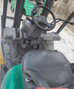 Xe nang dau Komatsu 1.5 tan FD15T 20 so tu dong cao 4m 2