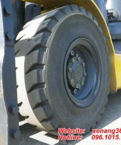 Xe nâng dầu Komatsu 1.8 tấn FD18T-21-208260 Xe nang dau Komatsu 18 tan FD18T 21 10