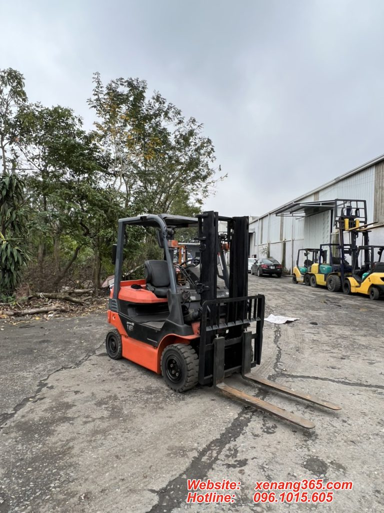 Xe nâng điện 1.8 tấn