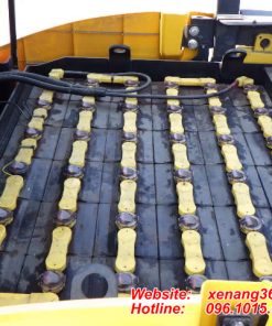 Xe nâng điện Komatsu 2.5 tấn FB25-12 102308 Bình ắc quy