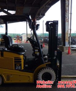 Xe nâng điện Komatsu 2.5 tấn FE25-1-306824 xe siêu lướt xe nâng nhật bãi FE25-1