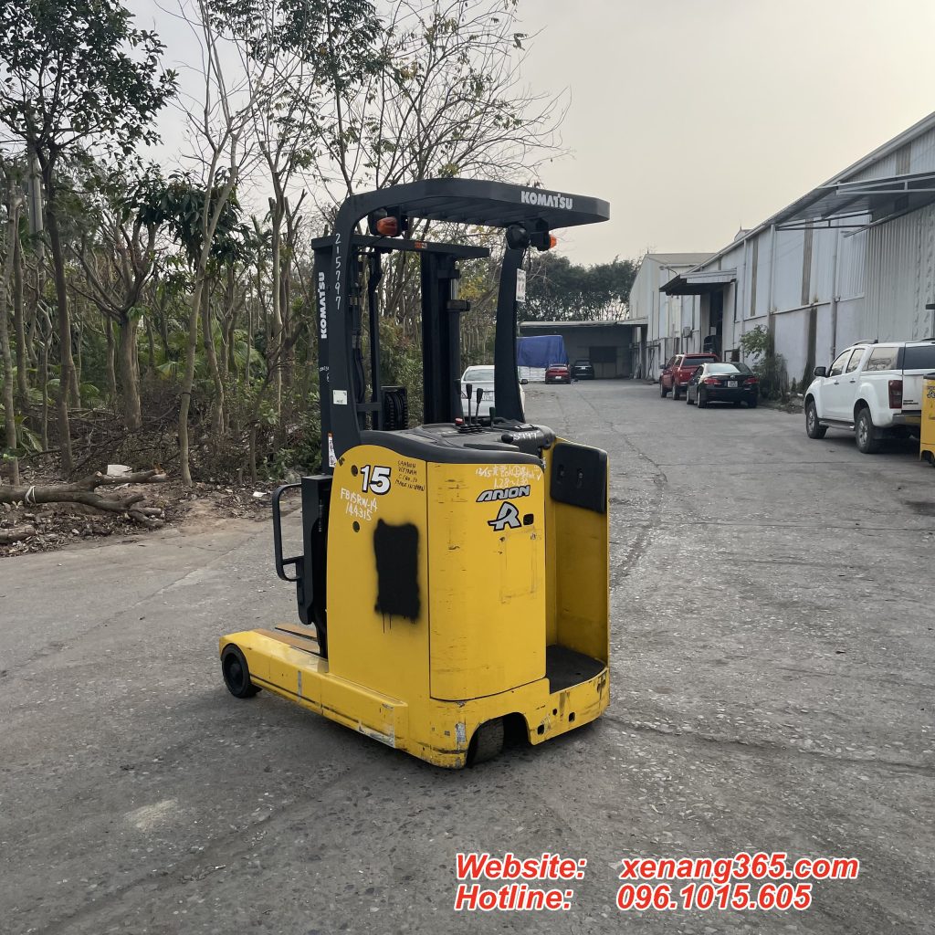 Xe nâng điện đứng lái chui công 1.5 tấn Komatsu FB15RW-14-144315 Xe nâng điện đứng lái chui công