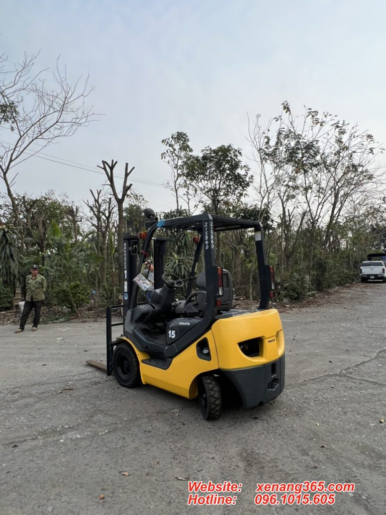 Xe nâng xăng 1.5 tấn Komatsu FG15C-21-204301 Xe nâng xăng 1.5 tấn