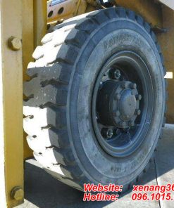 Xe nâng xăng 2.5 tấn