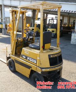 Xe nâng xăng Komatsu 900 kg FG09-2-19925 Xe nang xang Komatsu 900 kg FG09 2 2