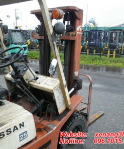 Xe nang xang Nissan 25 tan PF02 PF02 7