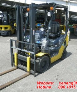Mặt trước Xe nâng chaỵ xăng gas 1.5 tấn Komatsu FG15T-21