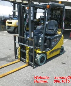 Mặt trước Xe nâng điện 1.5 tấn Komatsu FB15-12