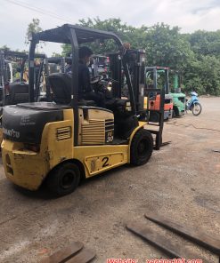 Xe nâng điện Komatsu 3 tấn FE30-1