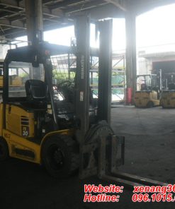 Xe nâng điện Komatsu 3 tấn FE30-1 Mâm xoay xe nâng Komatsu FE30-1