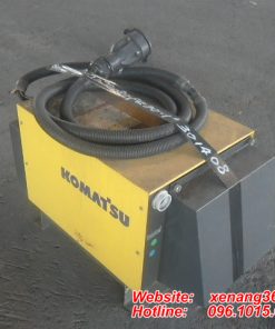 Xe nâng điện Komatsu 3 tấn FE30-1 gật gù Sạc xe nâng