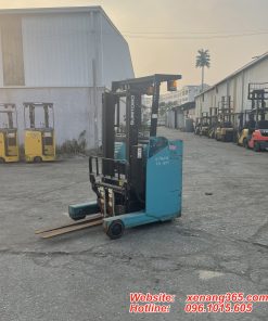 Mặt trước xe nâng điện 1 tấn sumitomo