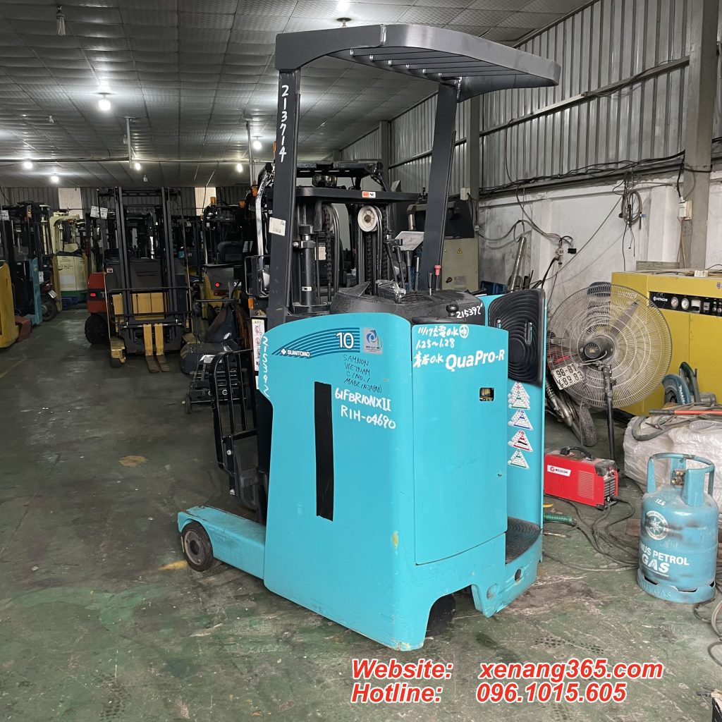 Mặt sau xe nâng nhật bãi Sumitomo