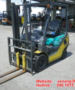 Mặt trước Xe nâng xăng gas 1.5 tấn Komatsu FG15T-20
