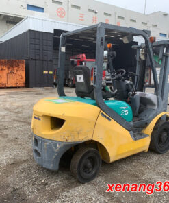 Xe nâng dầu 2.5 tấn Komatsu FD25C-16-722938 Xe nâng dầu 2.5 tấn