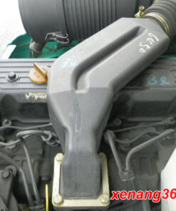 Xe nâng dầu 3 tấn Komatsu FD30C-16-713197 Gật gù Số sàn Xe nâng dầu 3 tấn