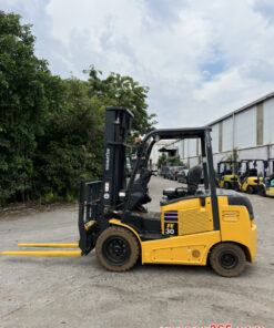 Xe nâng điện 3 tấn Komatsu FE30-1 Gật gù Xe nâng điện 3 tấn FE30-1