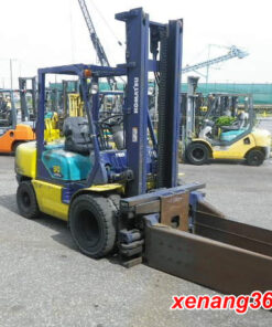 Xe nâng dầu 3 tấn cũ Komatsu FD30C-14