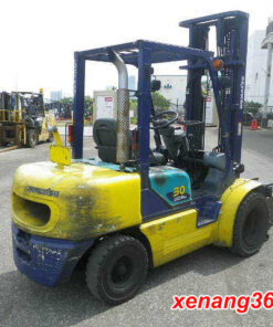 Xe nâng dầu 3 tấn cũ Komatsu FD30C-14 Xe nâng dầu 3 tấn cũ Komatsu FD30C-14