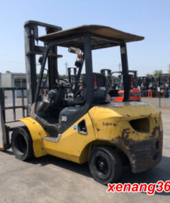 Xe nâng dầu 3 tấn Komatsu FD30HT-17 gật gù lốp kép tháp 4m Xe nâng dầu 3 tấn Komatsu FD30HT-17