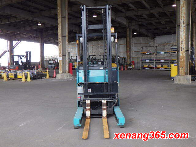 Xe nâng điện 1.8 tấn đứng lái sumitomo 61-FBRA18SE