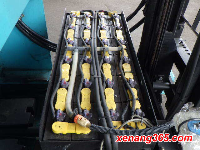 Xe nâng điện 1.8 tấn đứng lái sumitomo 61-FBRA18SE