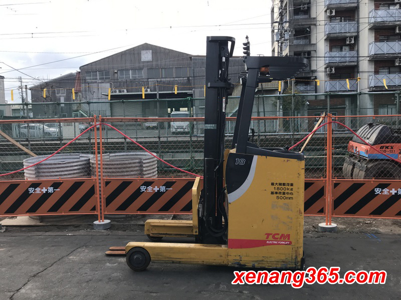 Xe nâng điện 1.8 tấn đứng lái cũ TCM FRHB18-8