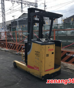 Xe nâng điện đứng lái 1.8 tấn cũ TCM FRHB18-8 Xe nâng điện 1.8 tấn đứng lái cũ TCM FRHB18-8