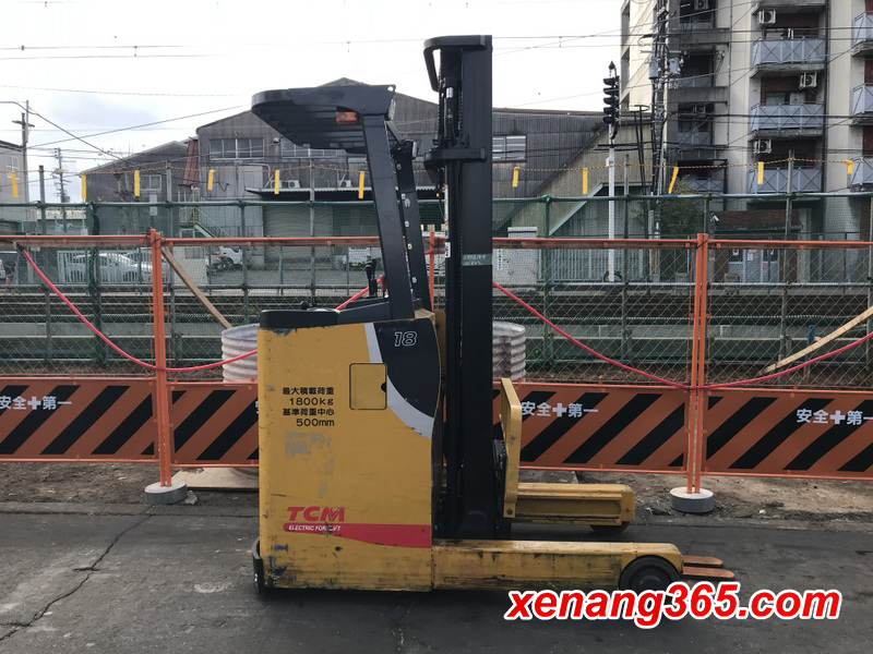 Xe nâng điện 1.8 tấn đứng lái cũ TCM FRHB18-8