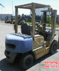 Xe nâng dầu 2 tấn Komatsu FD20C-12-531111 Số sàn đẹp Xe nâng dầu 2 tấn Komatsu FD20C-12