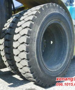 Xe nâng dầu 2 tấn Komatsu FD20T-14-562423 số tự động lốp kép Xe nâng dầu 2 tấn Komatsu FD20T-14