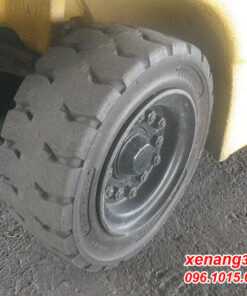 Xe nâng điện 1.8 tấn kho lạnh Komatsu FB18F-12 Gật gù Lốp xe