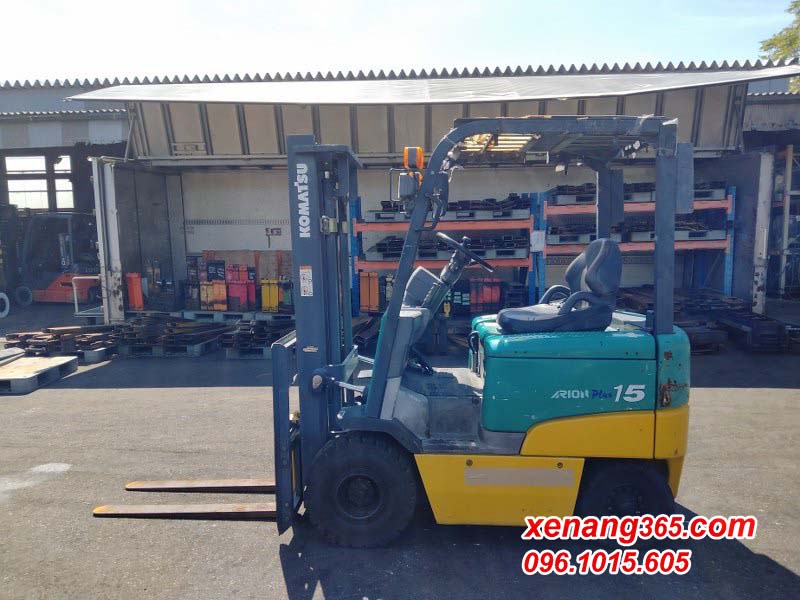 Xe nâng điện 1.5 tấn Komatsu FB15EXL-11-812439| Giá rẻ|Nhập khẩu Nhật Bản Xe nâng điện ngồi lái1.5 tấn Komatsu FB15EXL-11