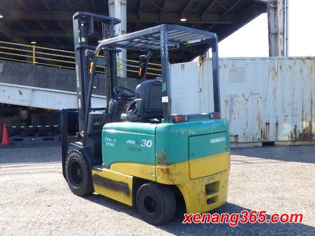 Xe nâng điện 3 tấn Komatsu FB30-11