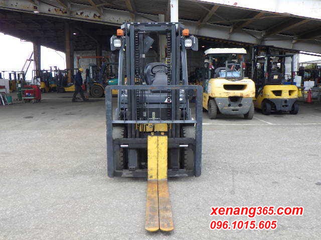 Xe nâng điện 3 tấn Komatsu FB30-12