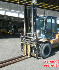 Mặt trước xe nâng dầu 4 tấn Toyota 02-7FD40