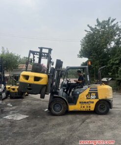 Xe nâng dầu 5 tấn Komatsu FH50-1