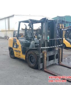 Xe nâng dầu 5 tấn Komatsu FH50-1 số tự động sản xuất 2012 đời cao xe đẹp Mặt trước xe nâng dầu 5 tấn Komatsu FH50-1