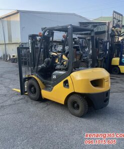 Xe nâng dầu 2.5 tấn Komatsu FD25T-17 số tự động 2013 siêu đẹp|Diesel forklift truck 2.5 ton Mặt sau xe nâng dầu 2.5 tấn Komatsu FD25T-17