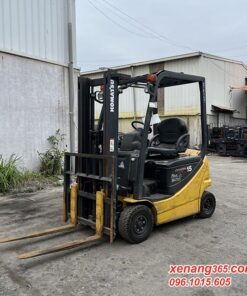 Xe nâng điện 1.5 tấn Komatsu FB15-12 – 842715 - chui công năm 2012 bình ắc quy 565Ah khỏe đẹp Mặt bên xe nâng điện 1.5 tấn Fb15-12 842715