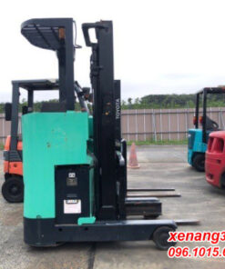 Xe nâng điện đứng lái 1.4 tấn Toyota 3FBR14 sản xuất 1986 hoạt động tốt giá rẻ Ảnh bên xe nâng điện đứng lái 1.4 tấn 3FBR14