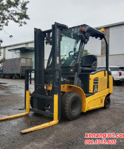 Xe nâng điện 2.5 tấn Komatsu FE25-1 sản xuất 2015 đẹp 300640 Mặt trước xe nâng điện 2.5 tấn 300640
