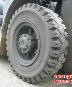 Xe nâng dầu 2.5 tấn Komatsu FD25T-17 số tự động đẹp dịch càng cao 4m|Diesel counterbalance Truck 322650 Lốp xe