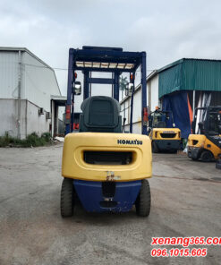 Xe nâng xăng 1.5 tấn Komatsu FG15C-17-chạy 500h số sàn cao 4m| Gasoline forklift Mặt sau xe nâng xăng 1.5 tấn Komatsu FG15C-17 634338