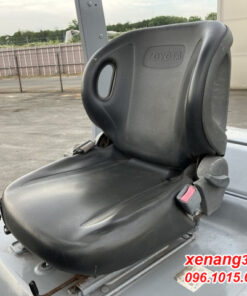 Ghế xe nâng dầu Toyota 8FD15