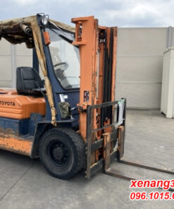 Mặt trước xe nâng dầu 2.5 tấn Toyota 5FD25 23100