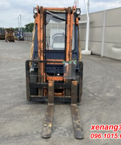 Mặt trước xe nâng dầu 2.5 tấn Toyota 5FD25 23100