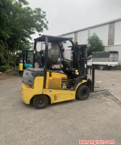 Xe nâng điện 2.5 tấn Komatsu FE25-1 sản xuất 2017 chui công dịch giá 303142|Electric Forklift Mặt sau xe nâng điện 2.5 tấn FE25-1-303142