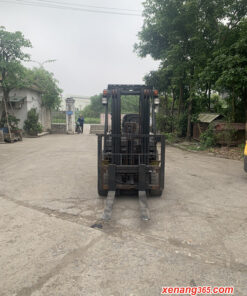 Xe nâng điện 2.5 tấn Komatsu FE25-1 sản xuất 2017 chui công dịch giá 303142|Electric Forklift Mặt trước xe nâng điện 2.5 tấn FE25-1-303142